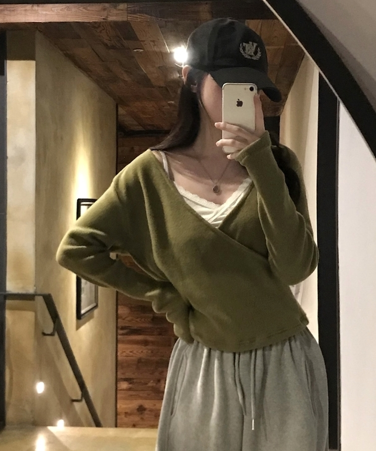 포리나 여리 오프숄더 슬림 랩니트 티셔츠 3color 올리브