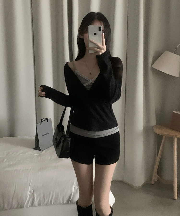 포리나 여리 오프숄더 슬림 랩니트 티셔츠 3color 차콜