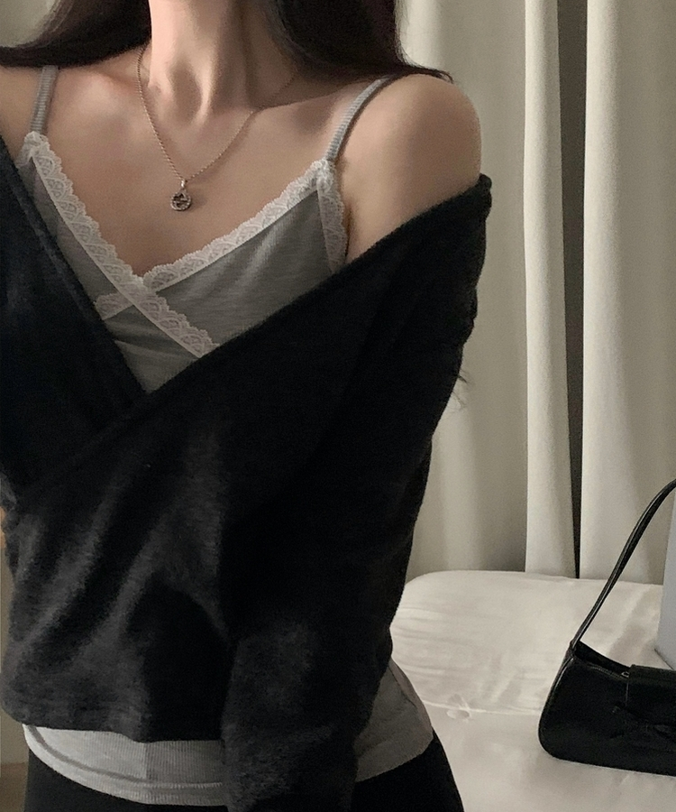 포리나 여리 오프숄더 슬림 랩니트 티셔츠 3color 차콜