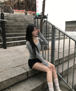 【SET】レイヤードトップス＋レースキャミソール GREY