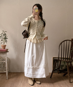 유즈 잔꽃 라운드 가디건 아이보리