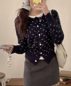 유즈 잔꽃 라운드 가디건 네이비