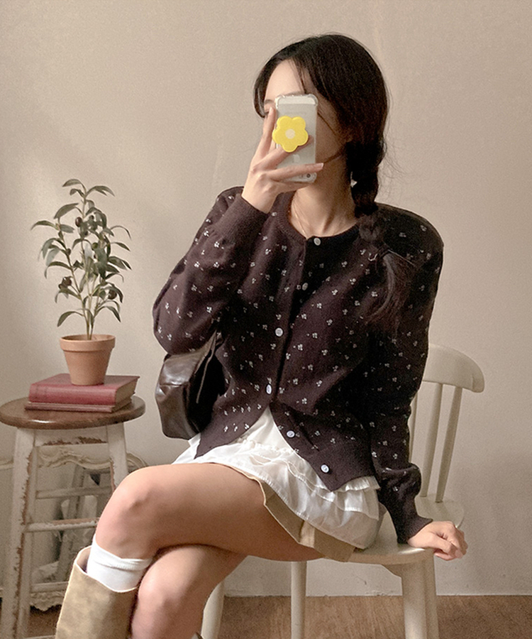 유즈 잔꽃 라운드 가디건 브라운