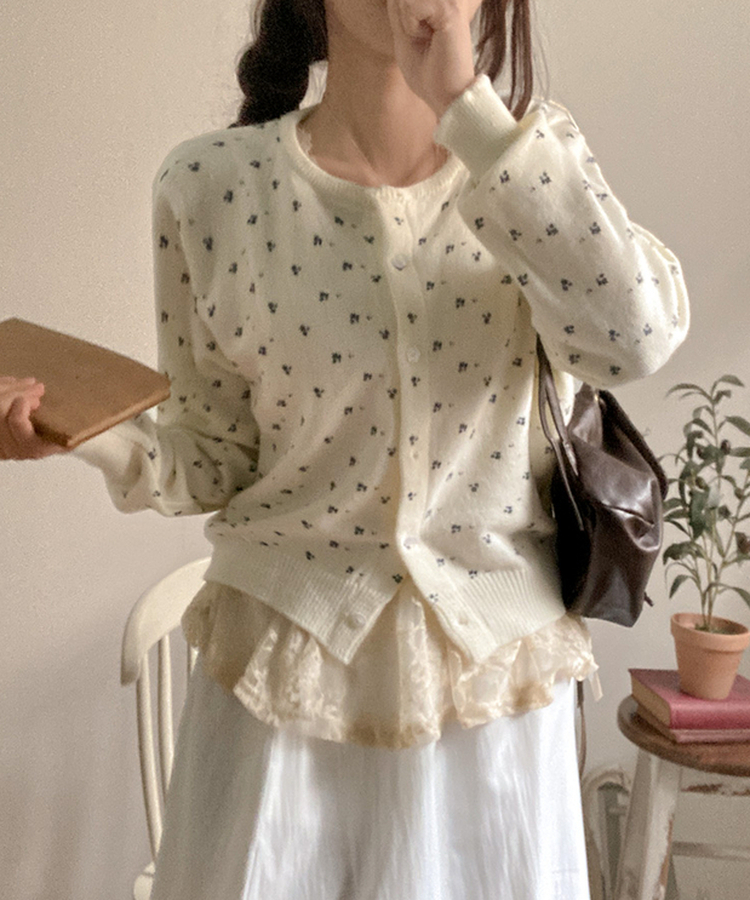 유즈 잔꽃 라운드 가디건 아이보리