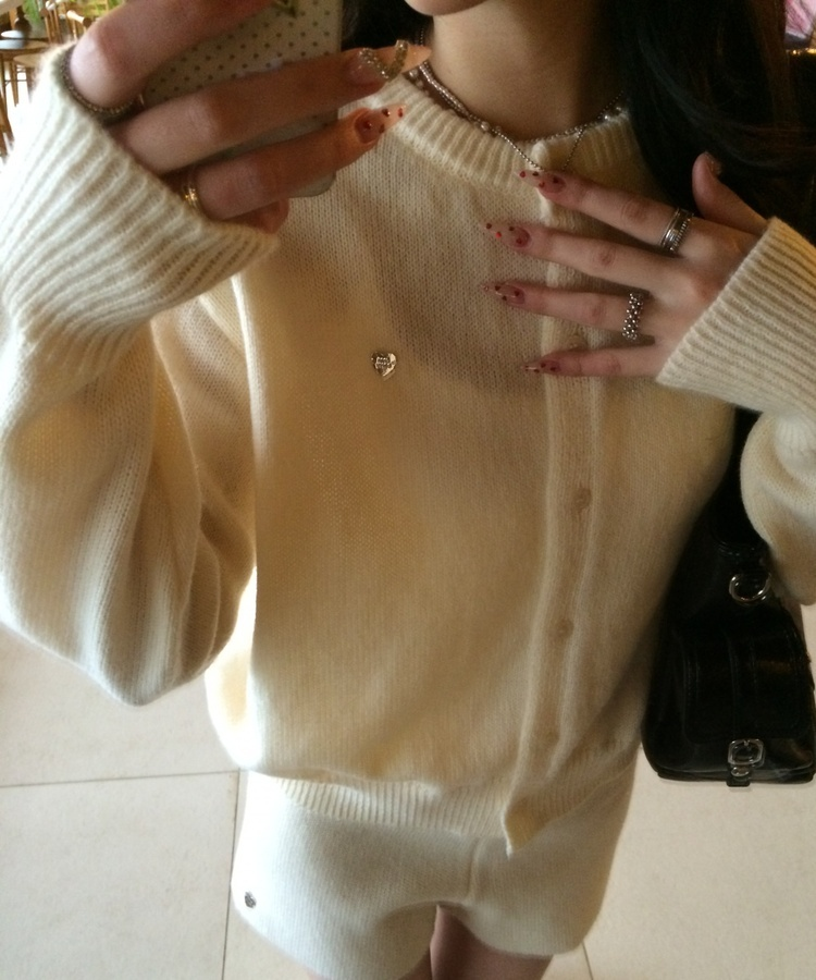 【✔기획】라운트 니트 가디건 숏팬츠 세트 아이보리