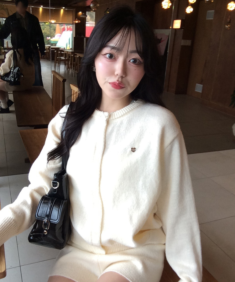 【✔기획】라운트 니트 가디건 숏팬츠 세트 아이보리