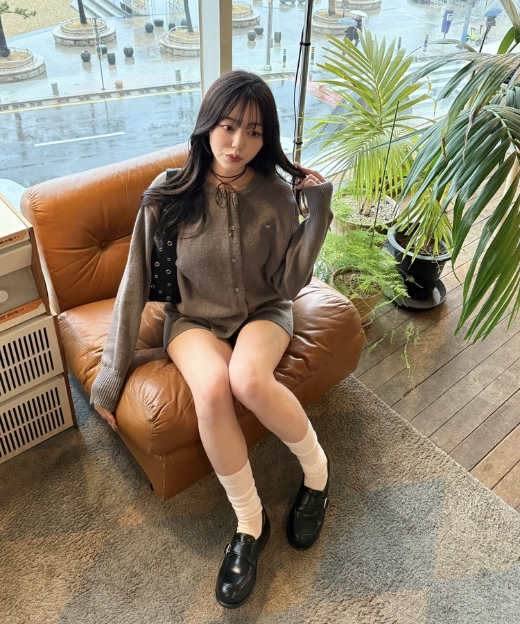 【✔기획】라운트 니트 가디건 숏팬츠 세트 먹색