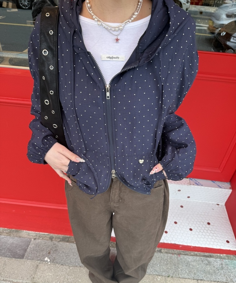 【✔기획】라운드 슬림 베이직 긴팔 티셔츠 화이트