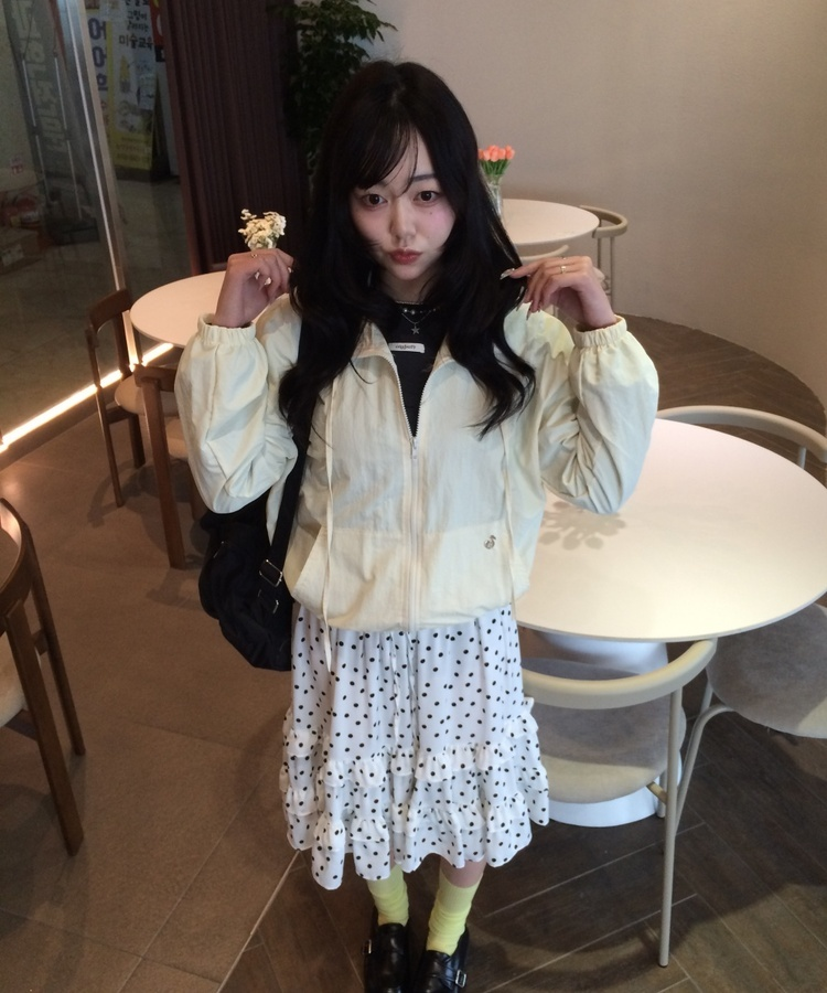 【✔기획】라운드 슬림 베이직 긴팔 티셔츠 먹색