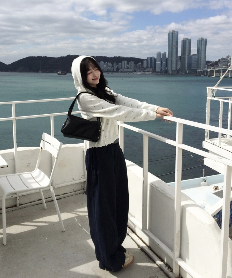 【✔기획】스카시 펀칭 후드 가디건 아이보리