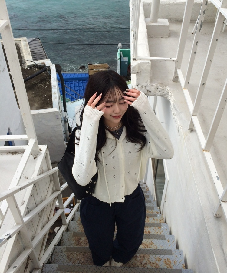 【✔기획】스카시 펀칭 후드 가디건 아이보리