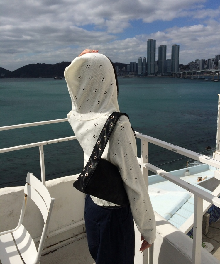 【✔기획】스카시 펀칭 후드 가디건 아이보리