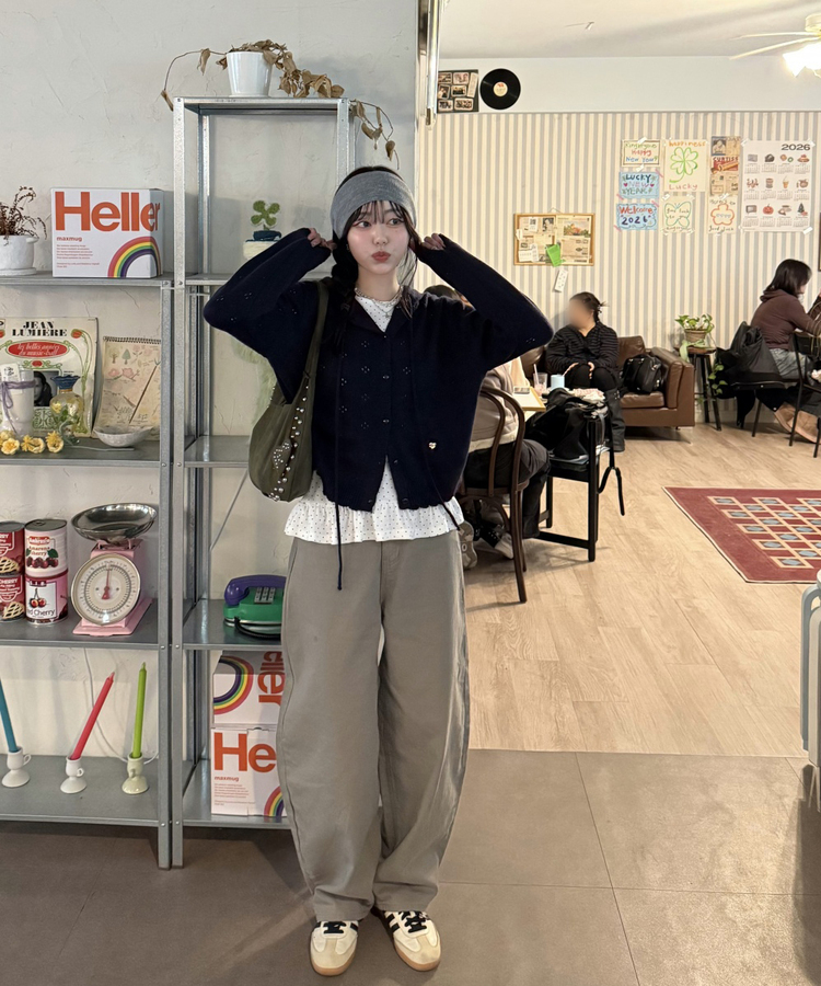 【✔기획】스카시 펀칭 후드 가디건 네이비