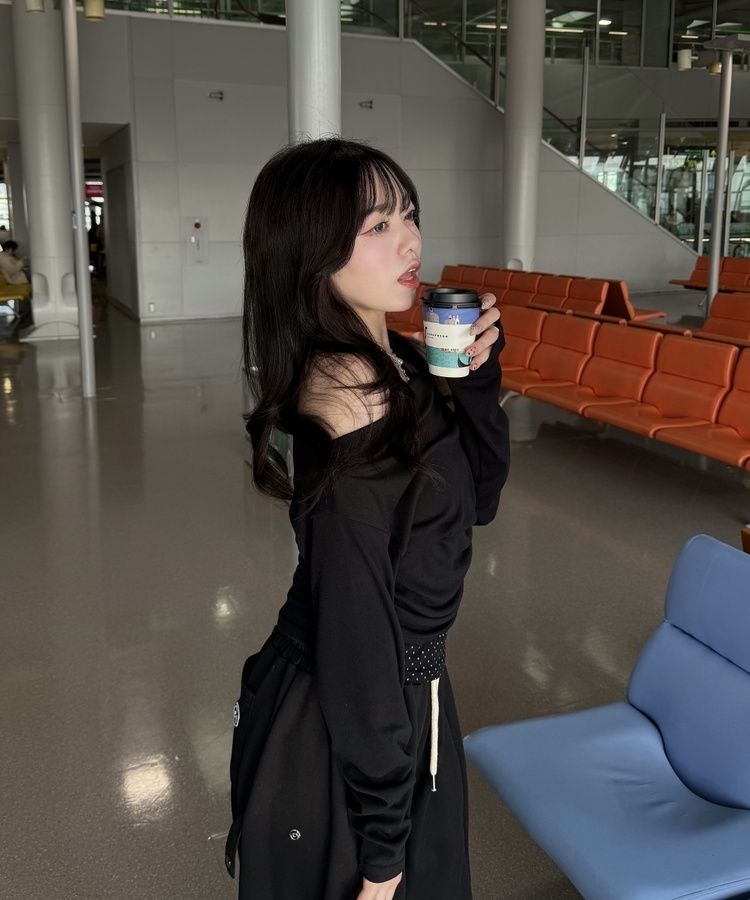 【✔기획】도트 레이어드 오프숄더 탑 블랙