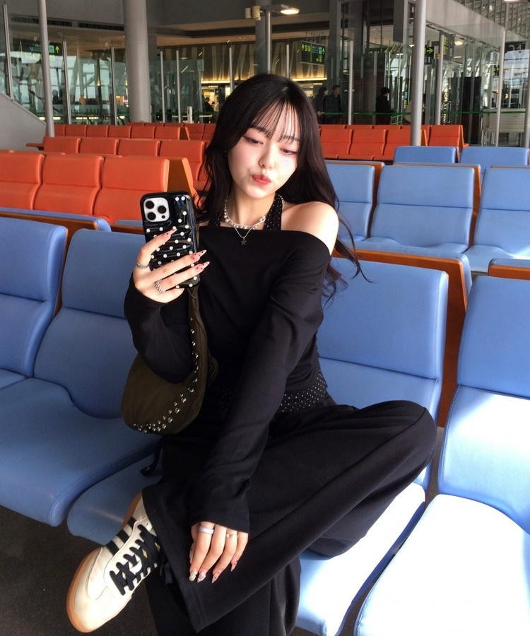 【✔기획】도트 레이어드 오프숄더 탑 블랙