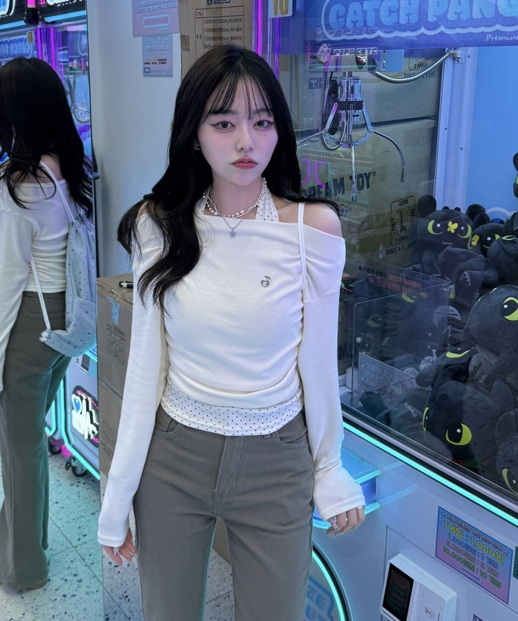 【✔기획】도트 레이어드 오프숄더 탑 크림