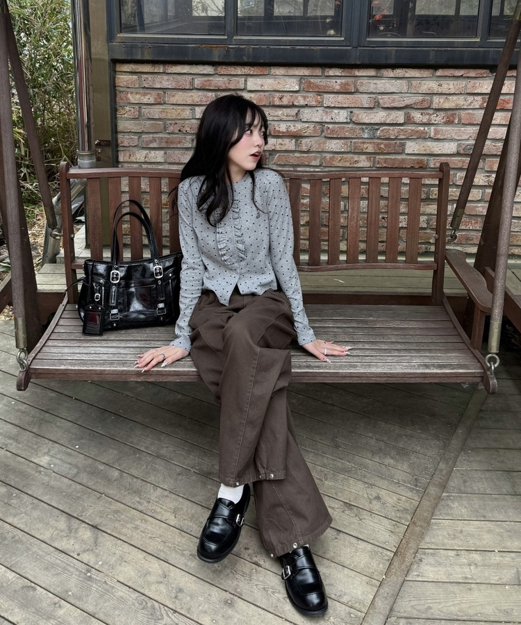 【✔기획】도트 프릴 가디건 그레이