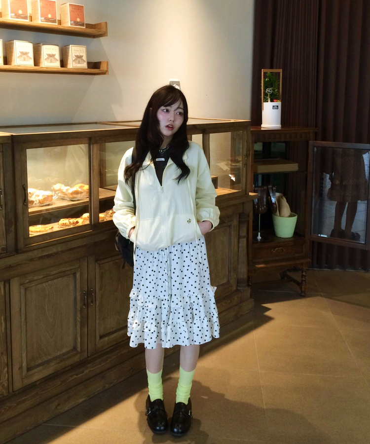 【✔기획】하이넥 리본 스트링 집업 크림