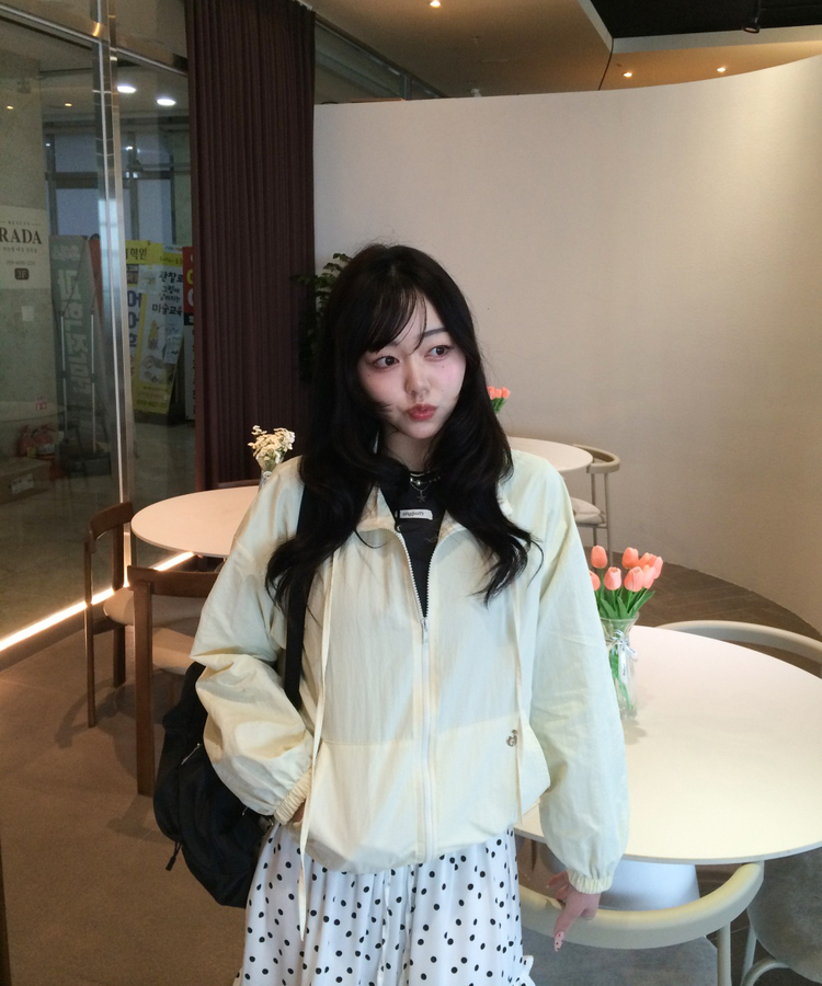 【✔기획】하이넥 리본 스트링 집업 크림