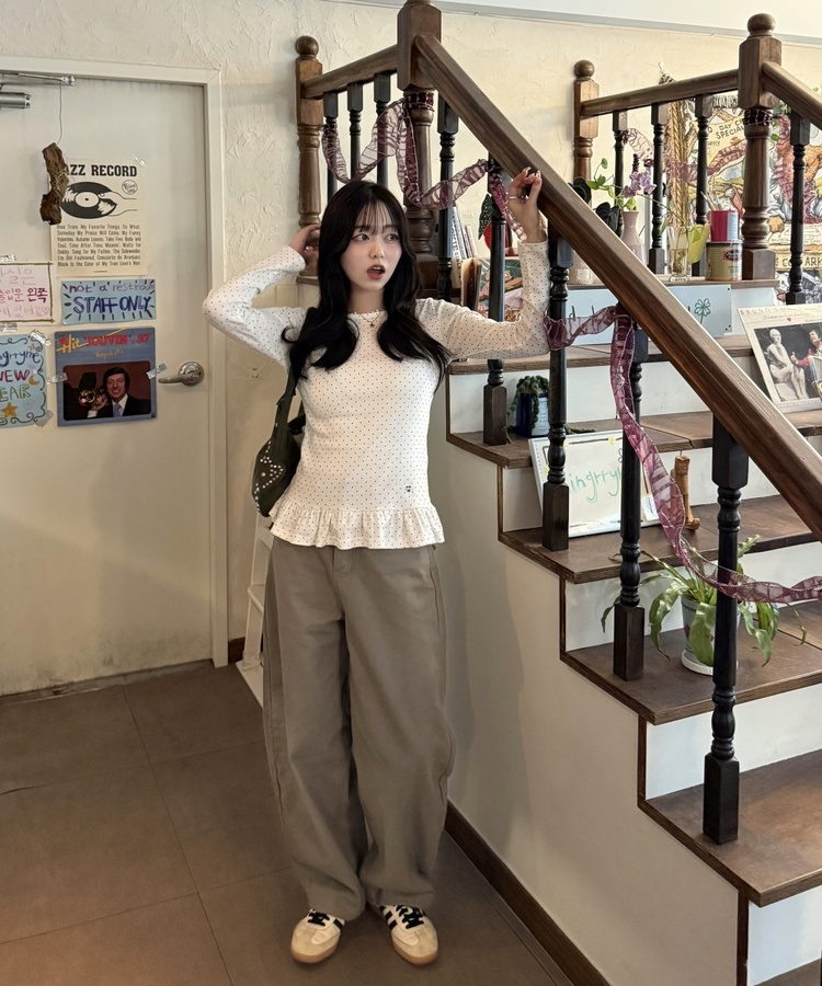 포켓 체크 포인트 와이드 팬츠 카키