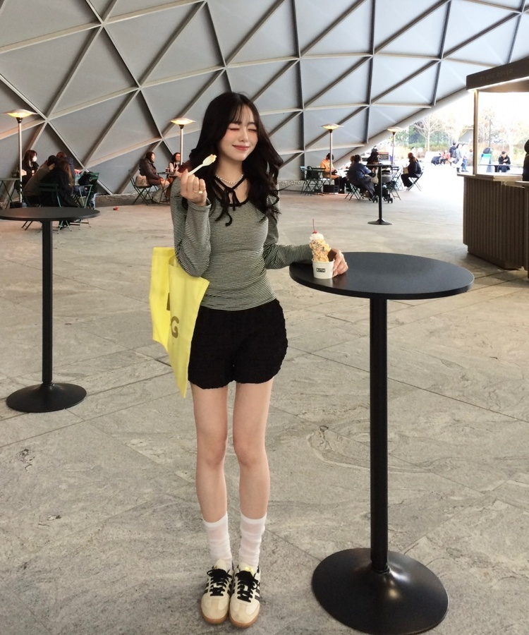 벌룬 프릴 숏팬츠 블랙