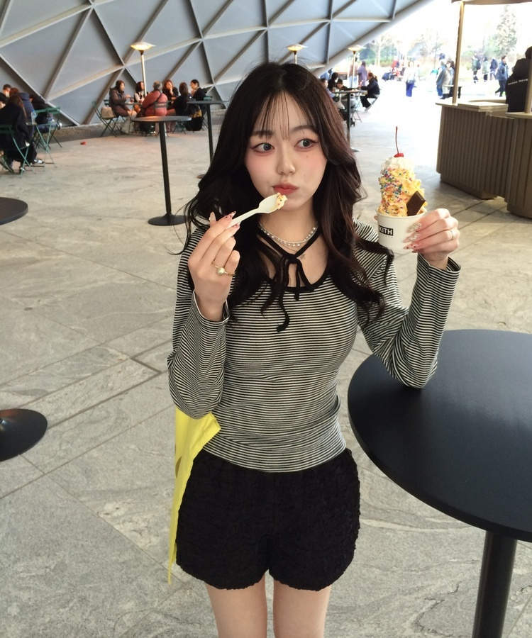 벌룬 프릴 숏팬츠 블랙