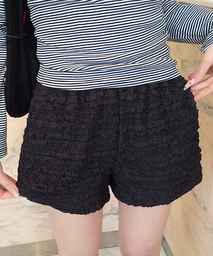 フリルショートパンツ BLACK