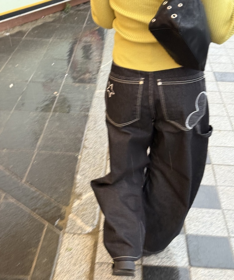 포켓 포인트 와이드 데님 팬츠 블랙