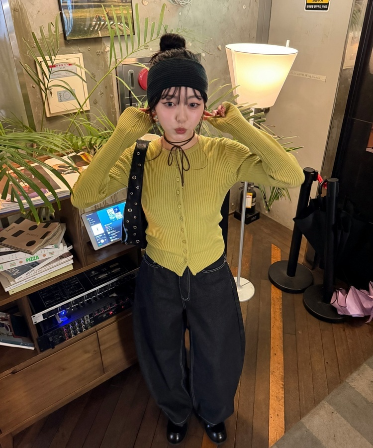 포켓 포인트 와이드 데님 팬츠 블랙