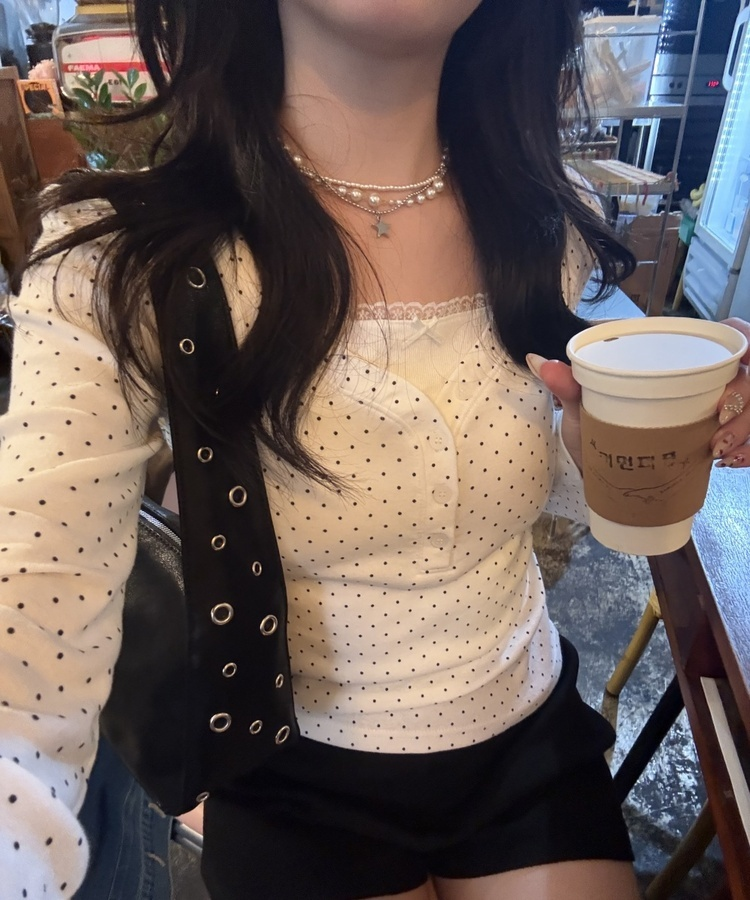 【❤️MADE】레이스 리본 긴팔티셔츠 화이트