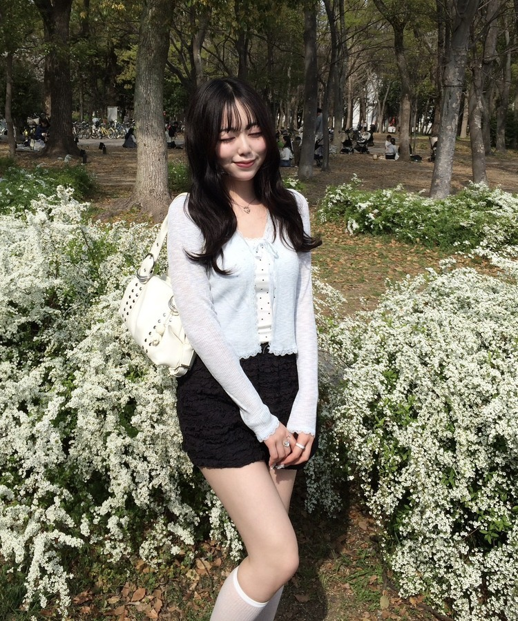 도트 레이스 캡 내장 나시 화이트