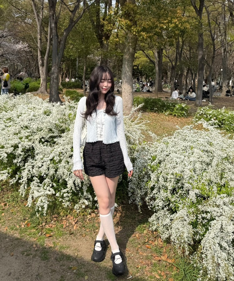 도트 레이스 캡 내장 나시 화이트