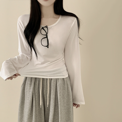 Uネック長袖インナーTシャツ(6color) IVORY