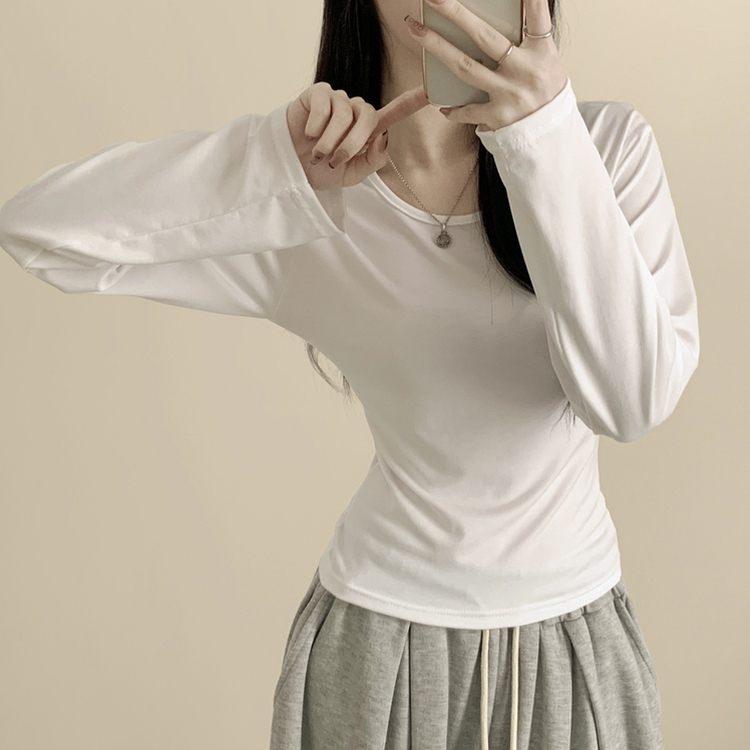 Uネック長袖インナーTシャツ(6color) IVORY