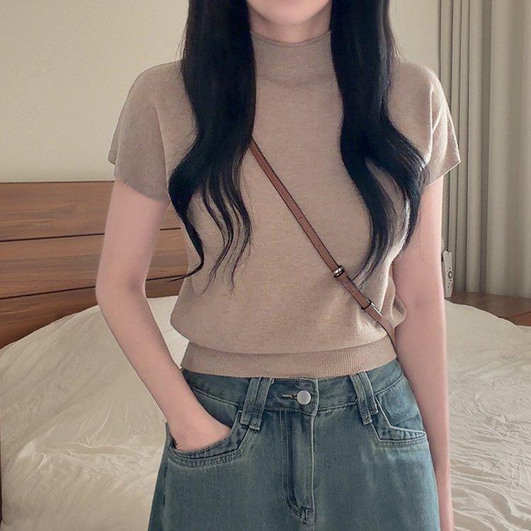 ハーフネック無地半袖Tシャツ(5color) BEIGE