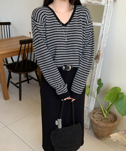 ストライプVネックTシャツ(8color) BLACK