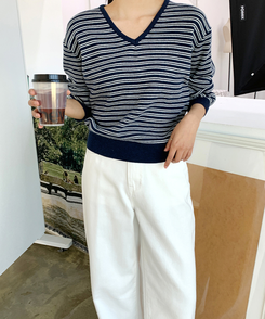 ストライプVネックTシャツ(8color) NAVY