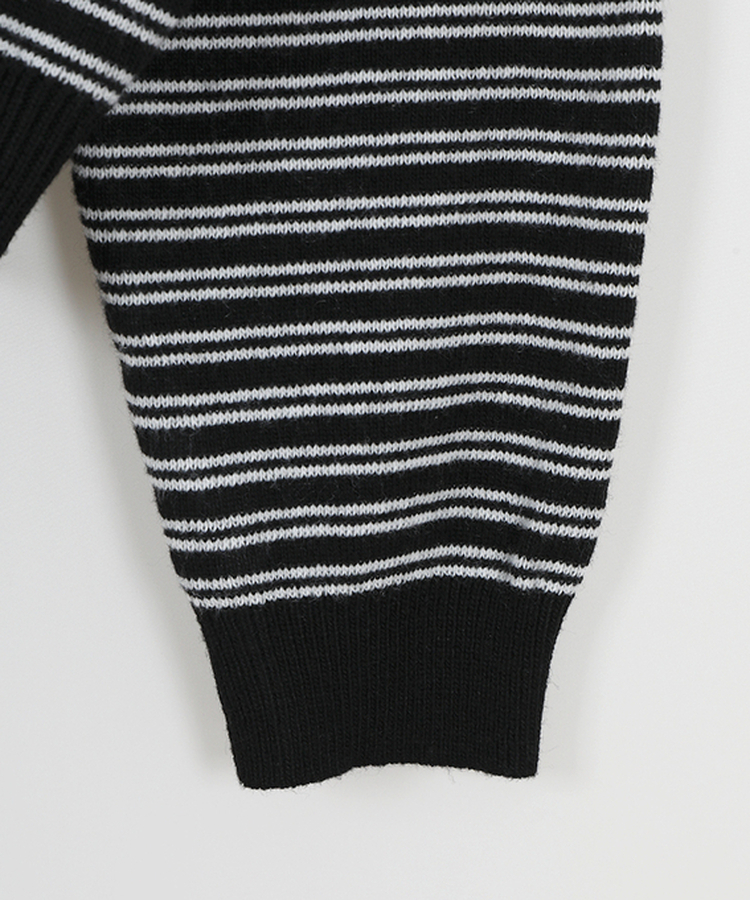 ストライプVネックTシャツ(8color)