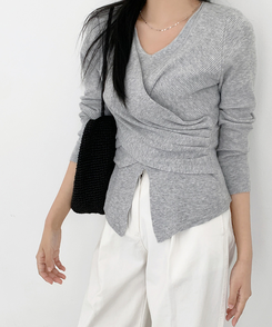 シャーリングラップドレープVニット GREY