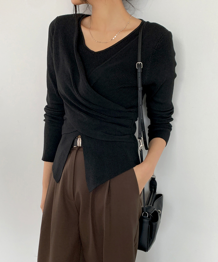 シャーリングラップドレープVニット BLACK