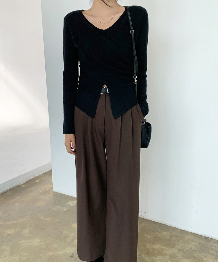 シャーリングラップドレープVニット BLACK