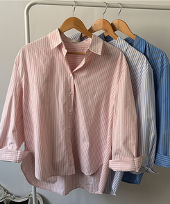 슈가 스트라이프 줄지 루즈핏 옆 트임 셔츠