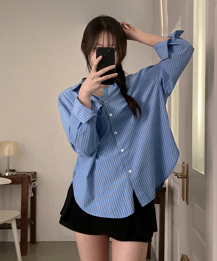 슈가 스트라이프 줄지 루즈핏 옆 트임 셔츠 블루
