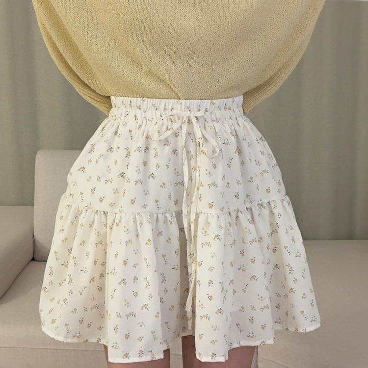 小花柄ポケット付きフレアミニスカート IVORY