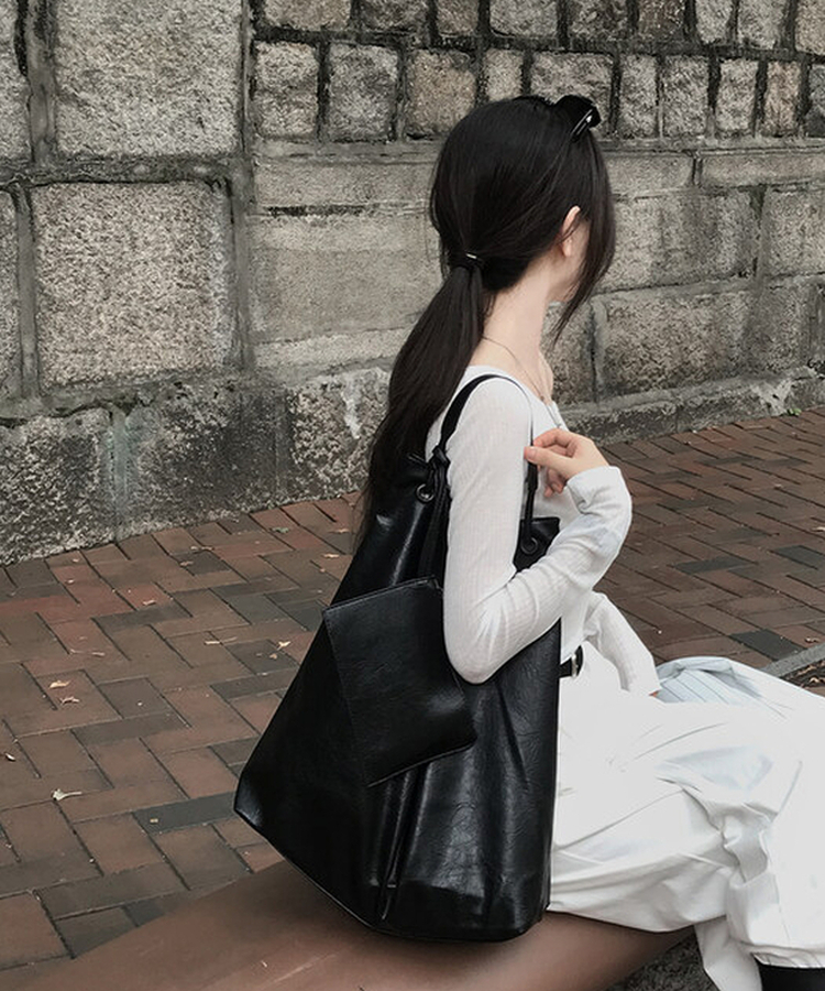 大容量ビッグショルダーバッグ BLACK