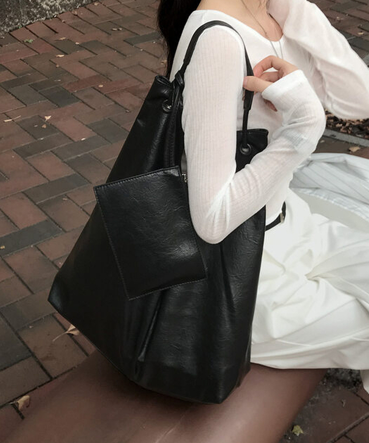大容量ビッグショルダーバッグ BLACK