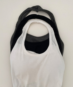 【カップ付き】ホルターネックキャミソール