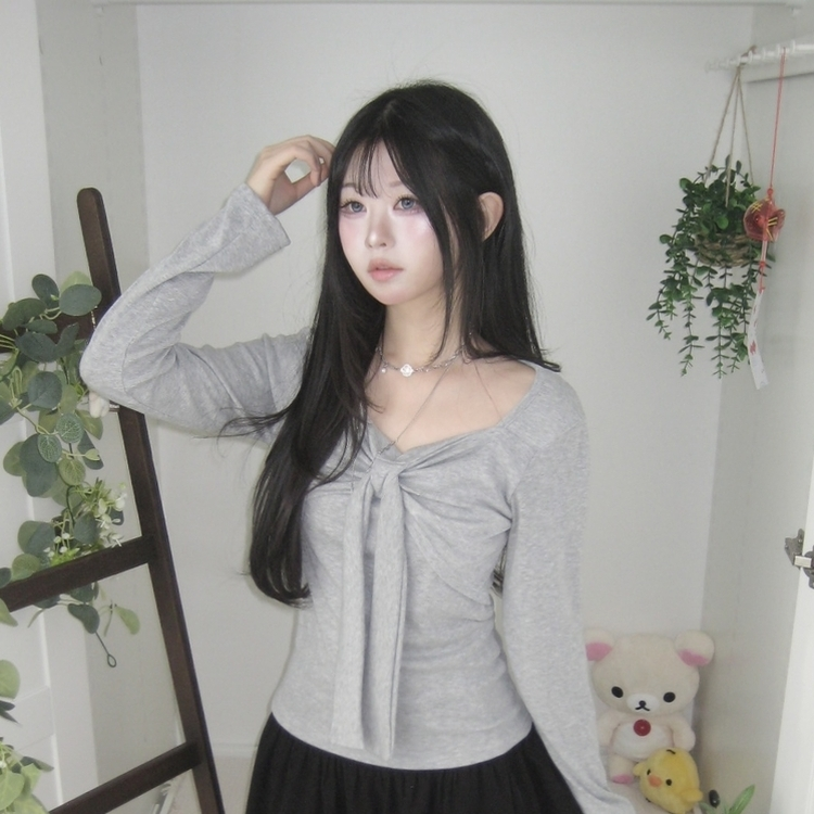 슬림핏 리본 긴팔 티셔츠 롱슬리브 스퀘어넥 그레이