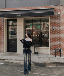 ウォッシュスリムブーツカットデニムパンツ DEEP DENIM