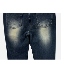 ウォッシュスリムブーツカットデニムパンツ